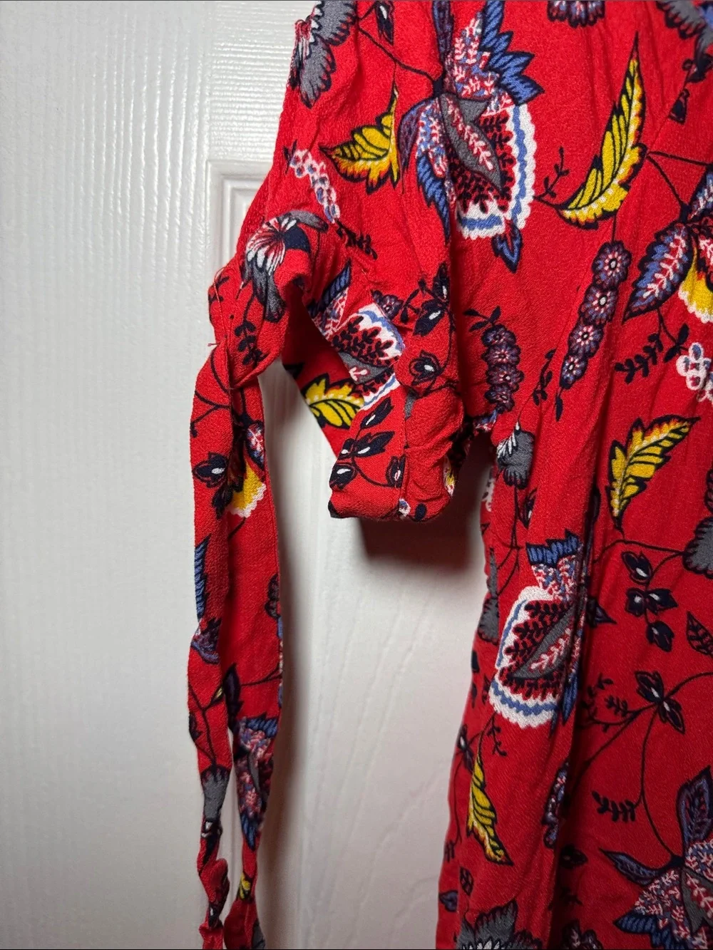 My Michele Floral Off Shoulder Top Tie Sleeve Boho Blouse Size Medium